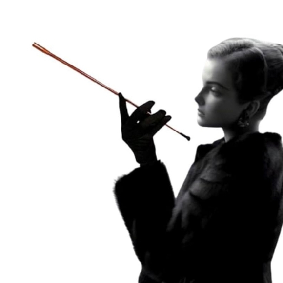 NEW! Retro Long  Cigarette Holder - Picture 3 of 4